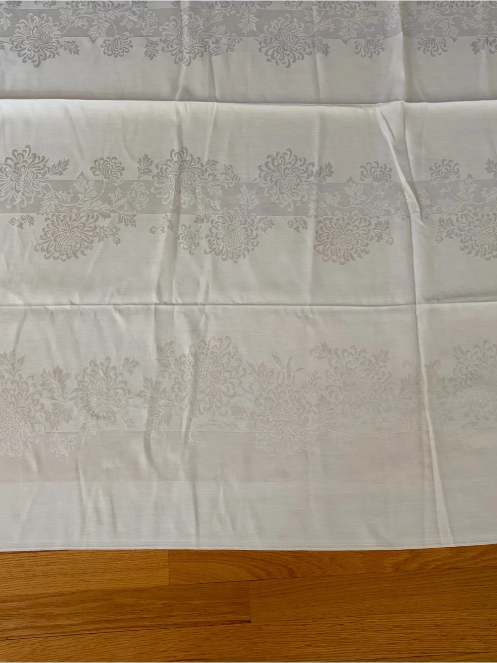 Elegant Rectangle White Damask Tablecloth, approx. 60